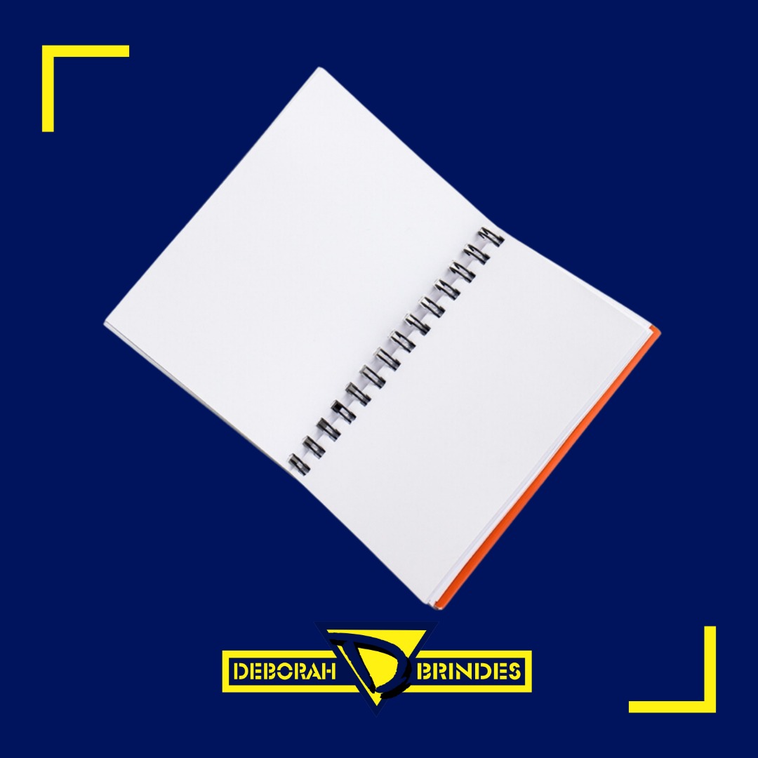 15115 Caderno Plástico